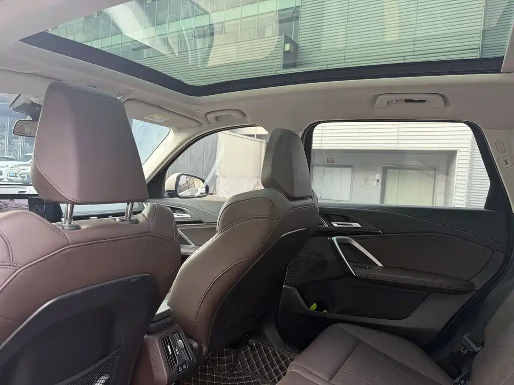 BMW X1 — миниатюра 12