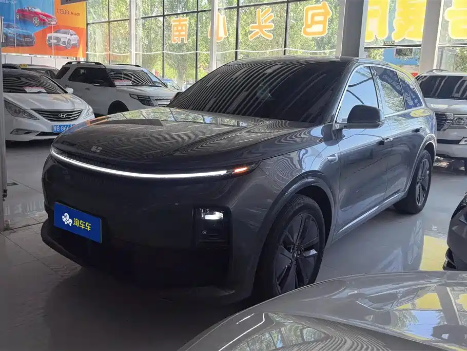 Li Auto L6