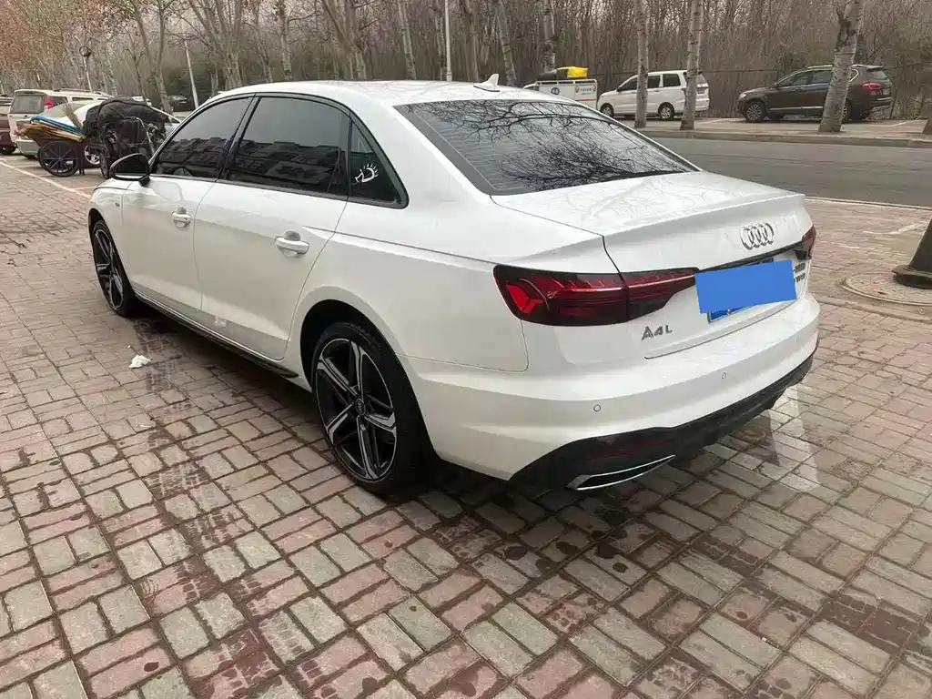 Audi A4L — миниатюра 4