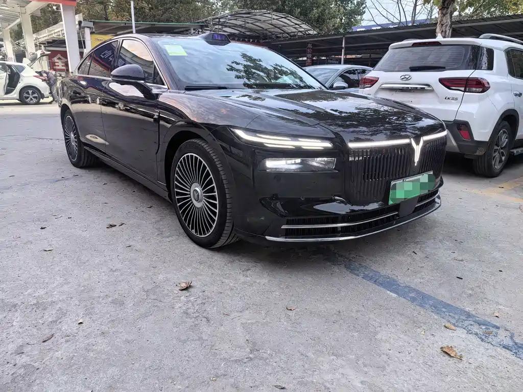 VOYAH Passion L — миниатюра 3