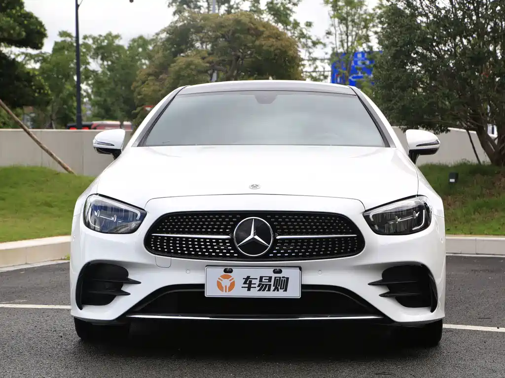 Mercedes-Benz E-Class (Import) — миниатюра 2