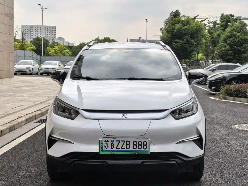 BYD Yuan Pro — миниатюра 2
