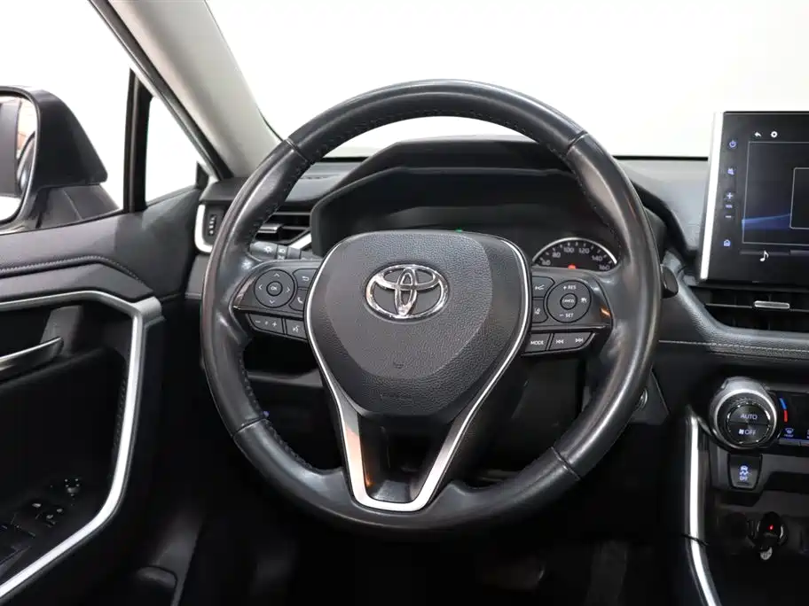 TOYOTA WILANDA
