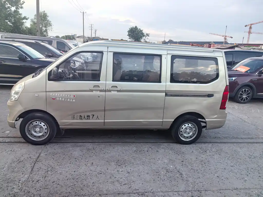 WULING AUTOMOBILE WULING RONGGUANG