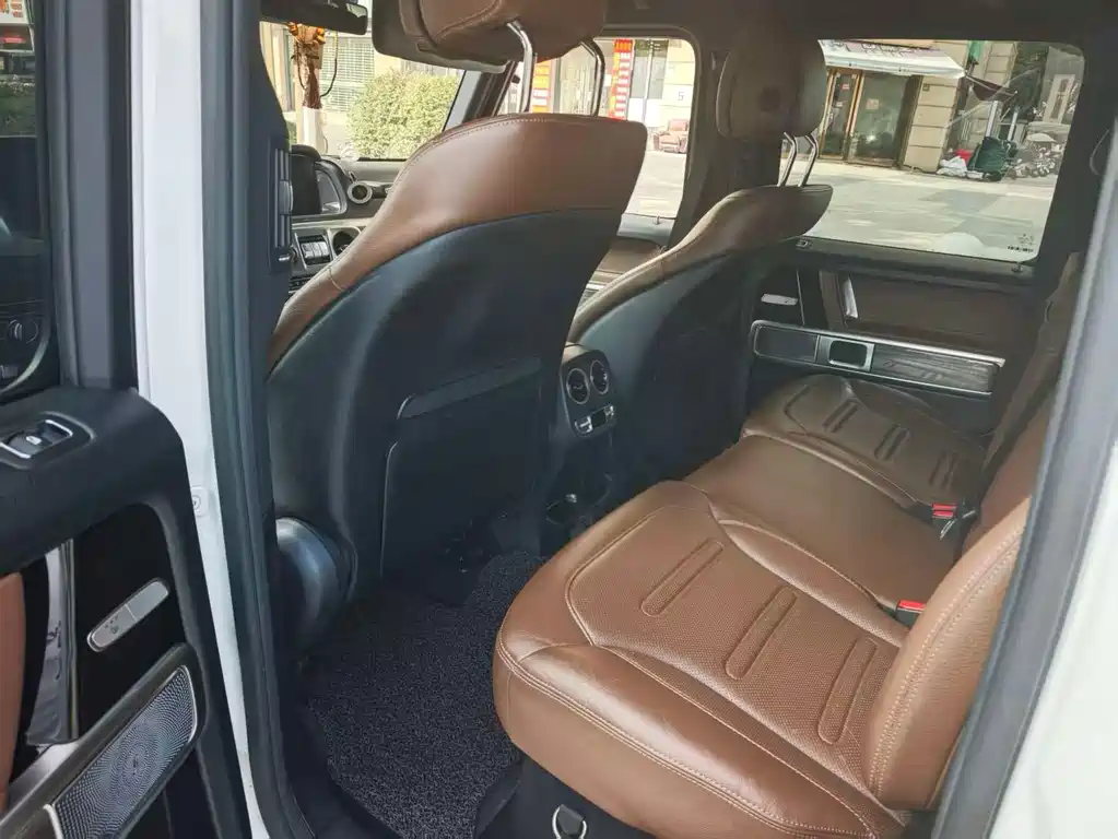Mercedes-Benz G-Class — миниатюра 6