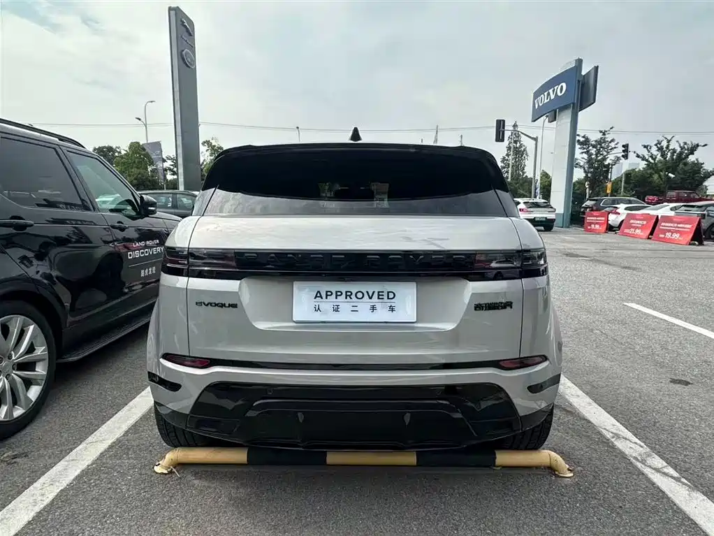 Land Rover Range Rover Evoque 2024 L SE