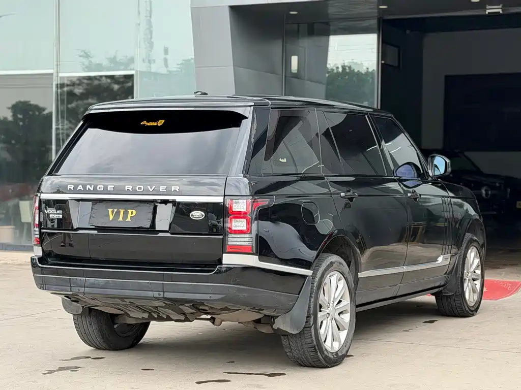Land Rover Range Rover — миниатюра 6