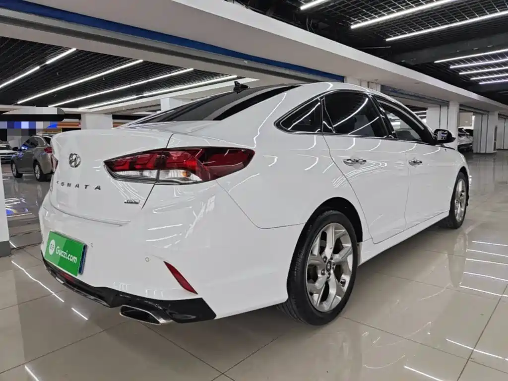 Hyundai Sonata — миниатюра 7