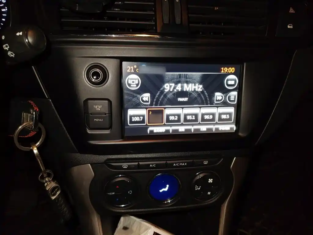 Citroen C3-XR — миниатюра 6