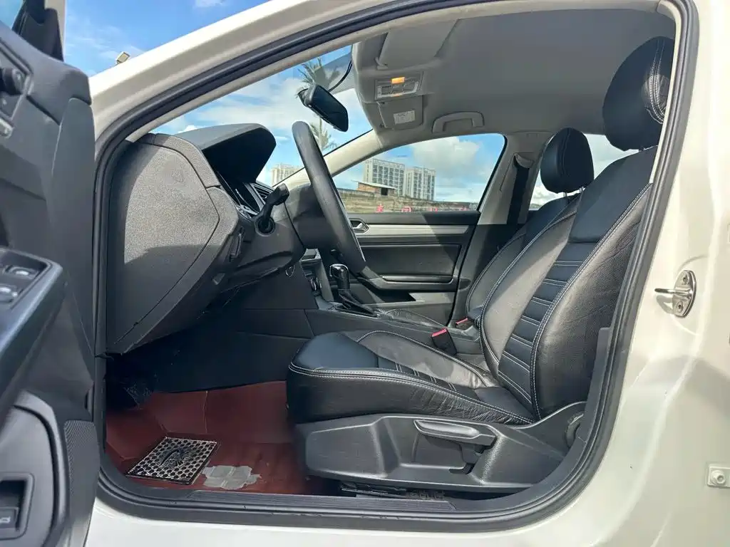 Volkswagen Lamando — миниатюра 4