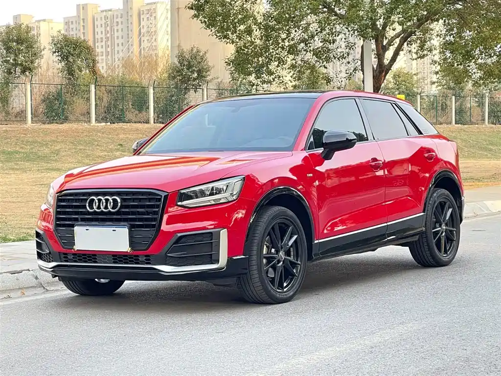 AUDI Q2L