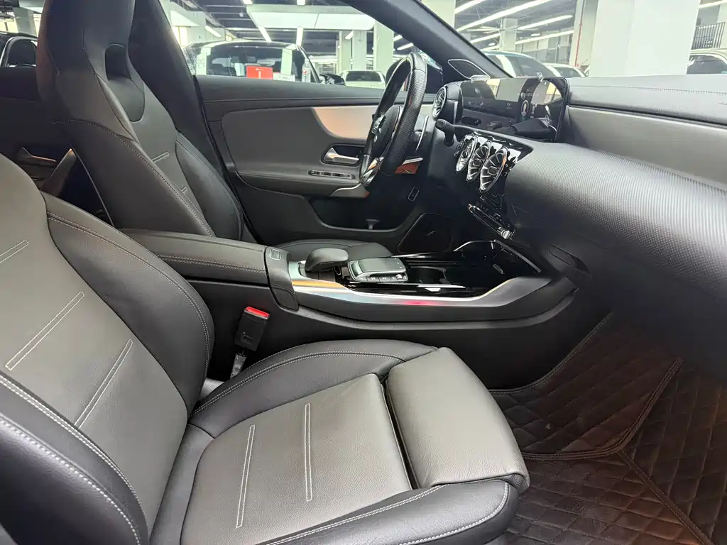 Mercedes-Benz CLA AMG — миниатюра 20