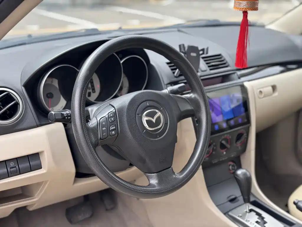 Mazda 3 — миниатюра 6