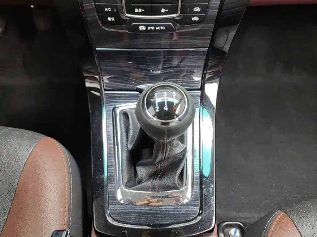 BYD Surui — миниатюра 13