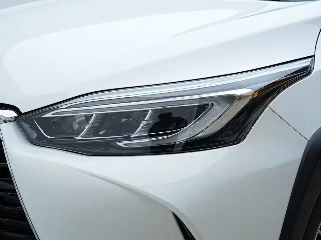 TOYOTA YARIS L ZHIXUAN