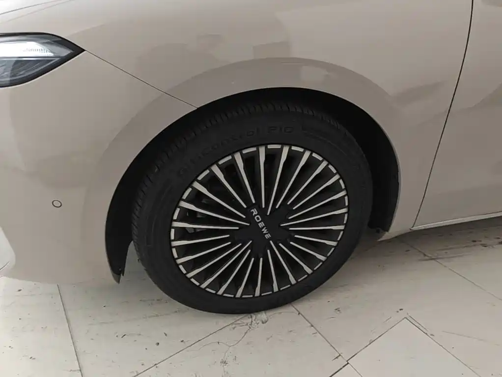 Roewe M7 DMH — миниатюра 23