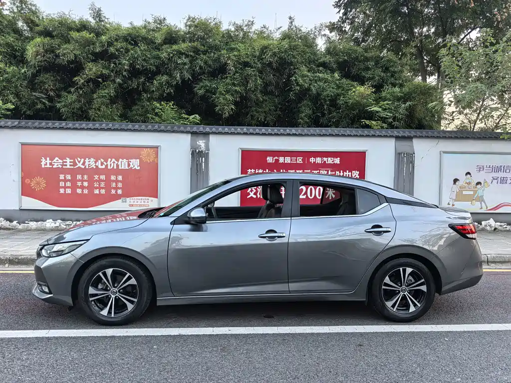 Nissan Sylphy — миниатюра 4