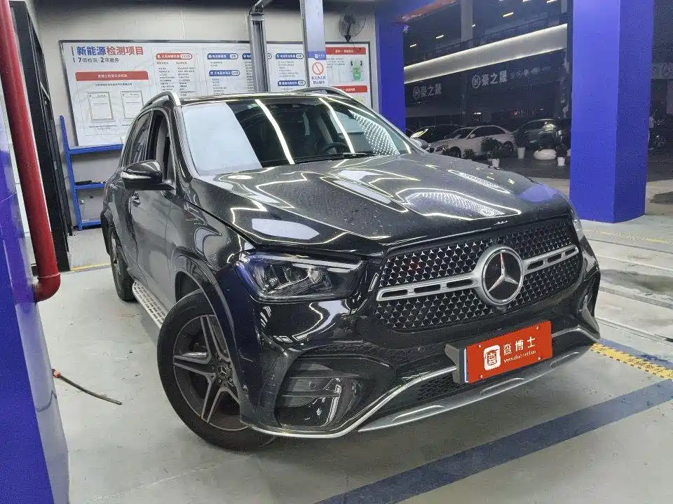 Mercedes-Benz GLE (Import) — миниатюра 2