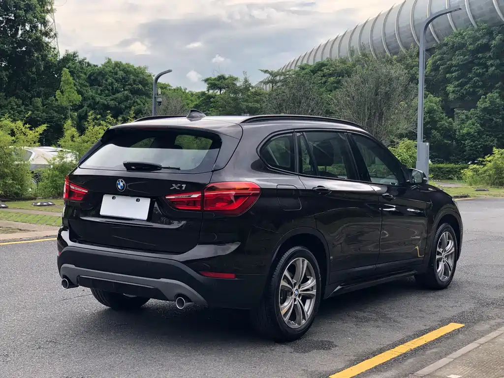 BMW X1 — миниатюра 6