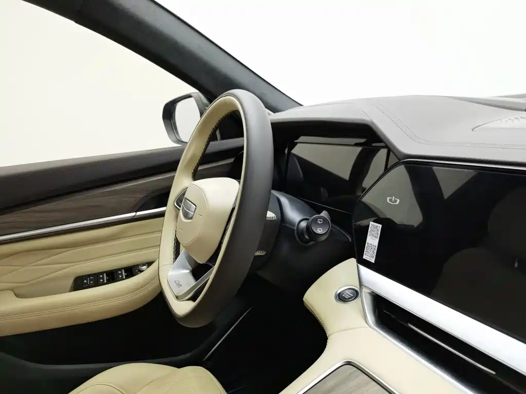 Geely Xingyue L — миниатюра 22