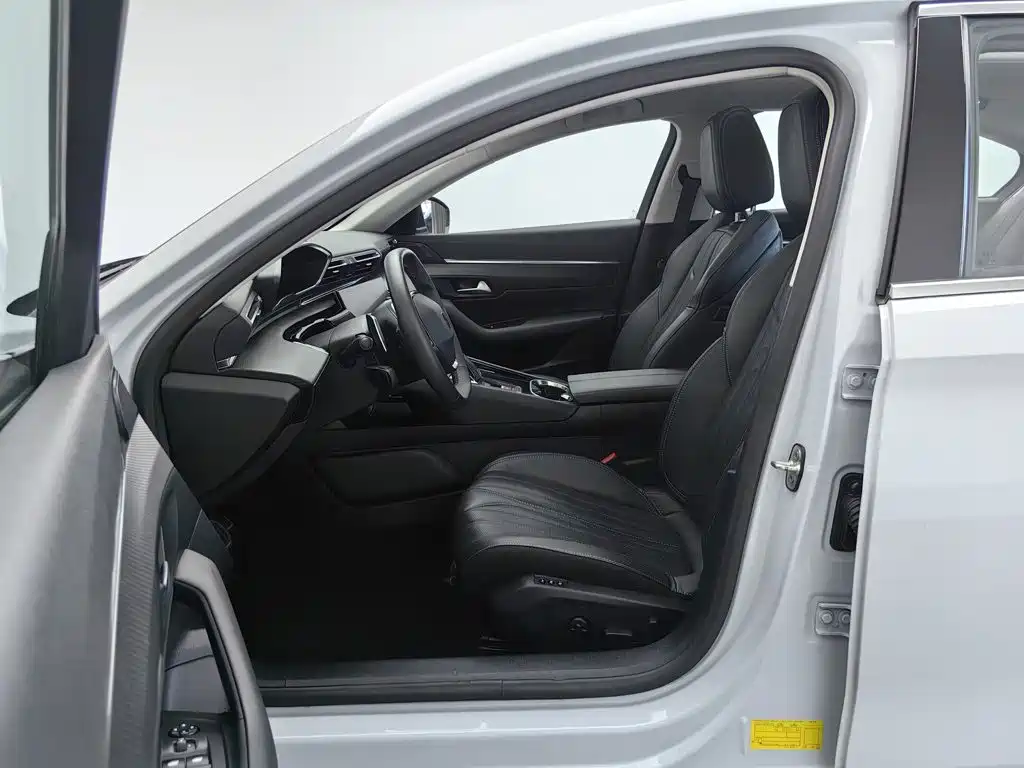 Peugeot 508 — миниатюра 10
