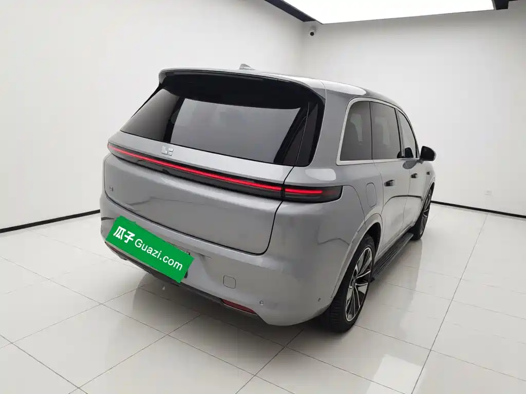 Li Auto Li L8 — миниатюра 4