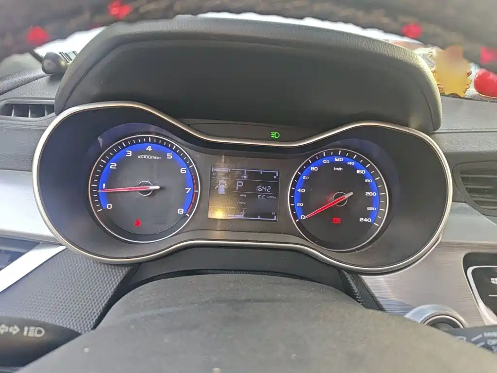 Geely Vision — миниатюра 4
