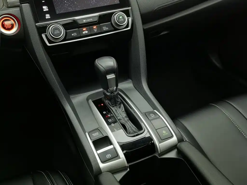 Honda Civic — миниатюра 13