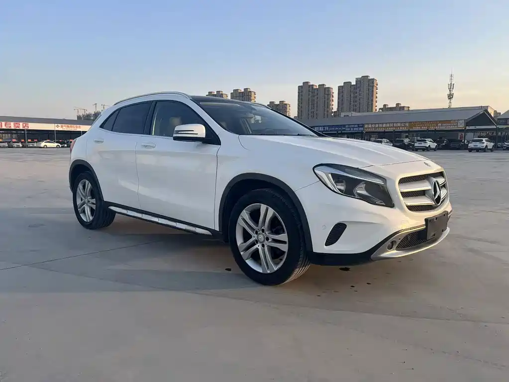 Mercedes-Benz GLA — миниатюра 3