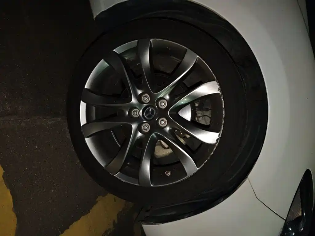 Mazda Atenza — миниатюра 8