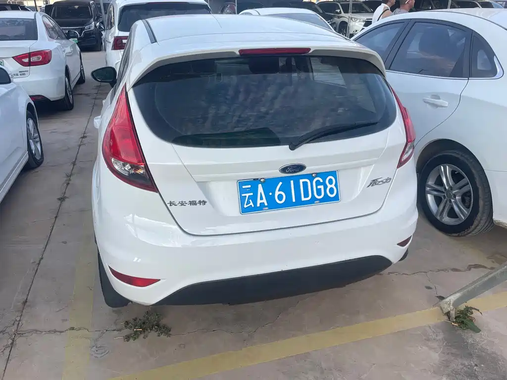 Ford Fiesta — миниатюра 5