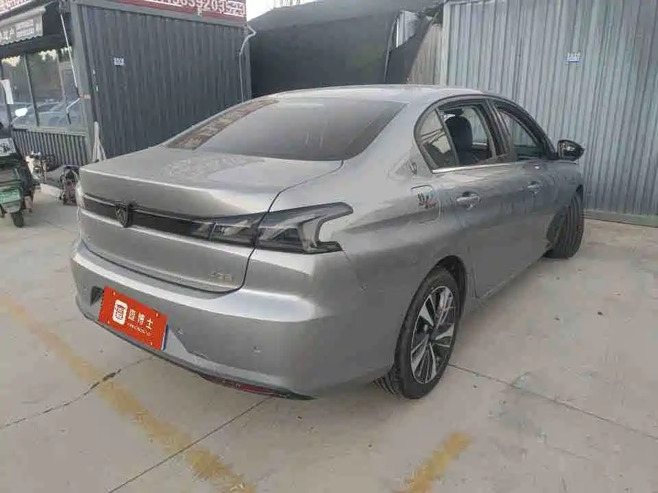 Peugeot 408 — миниатюра 3