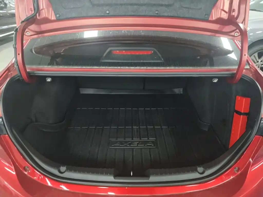 Mazda 3 Axela — миниатюра 19