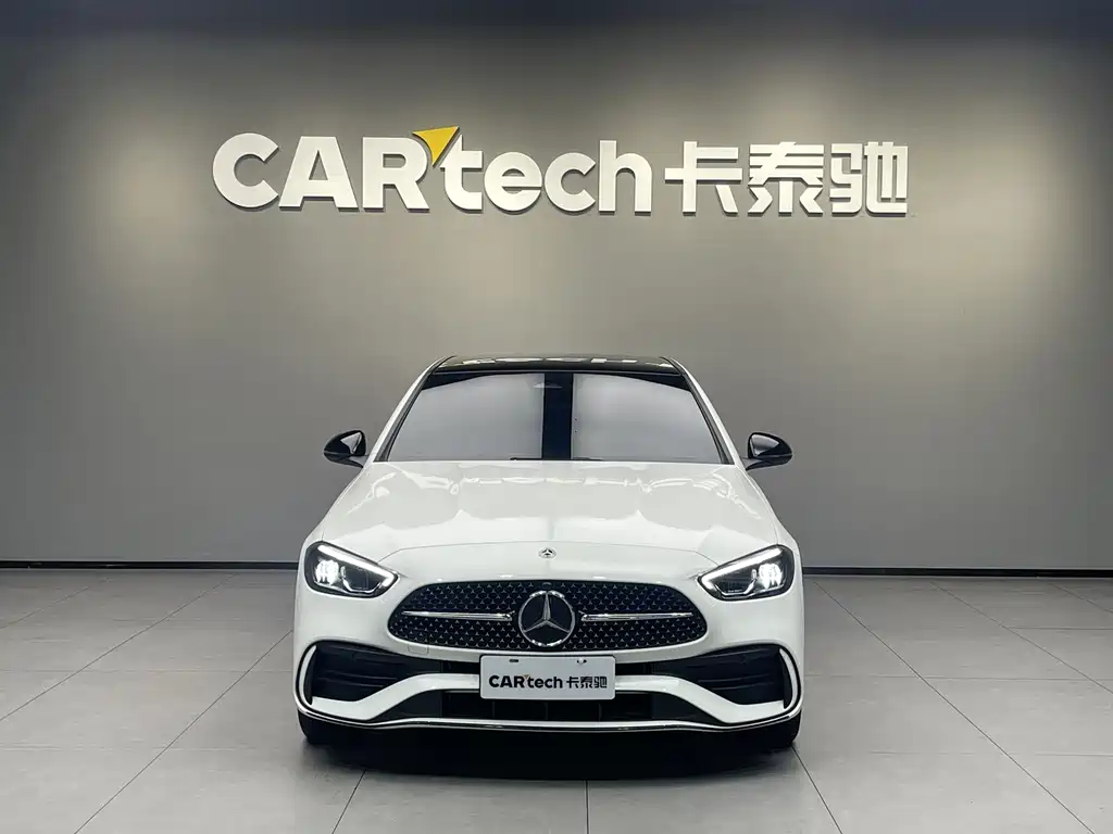 Mercedes-Benz C-Class — миниатюра 2