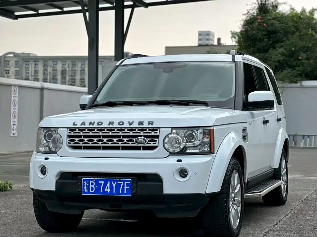 Land Rover Discovery 2012