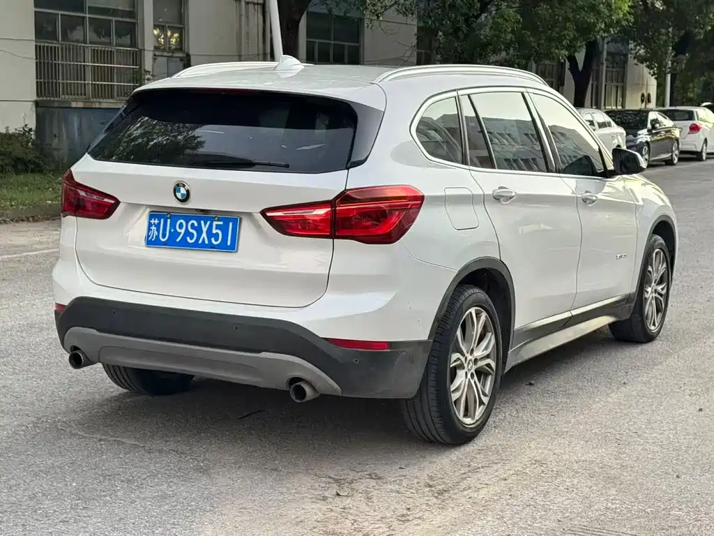 BMW X1 — миниатюра 4