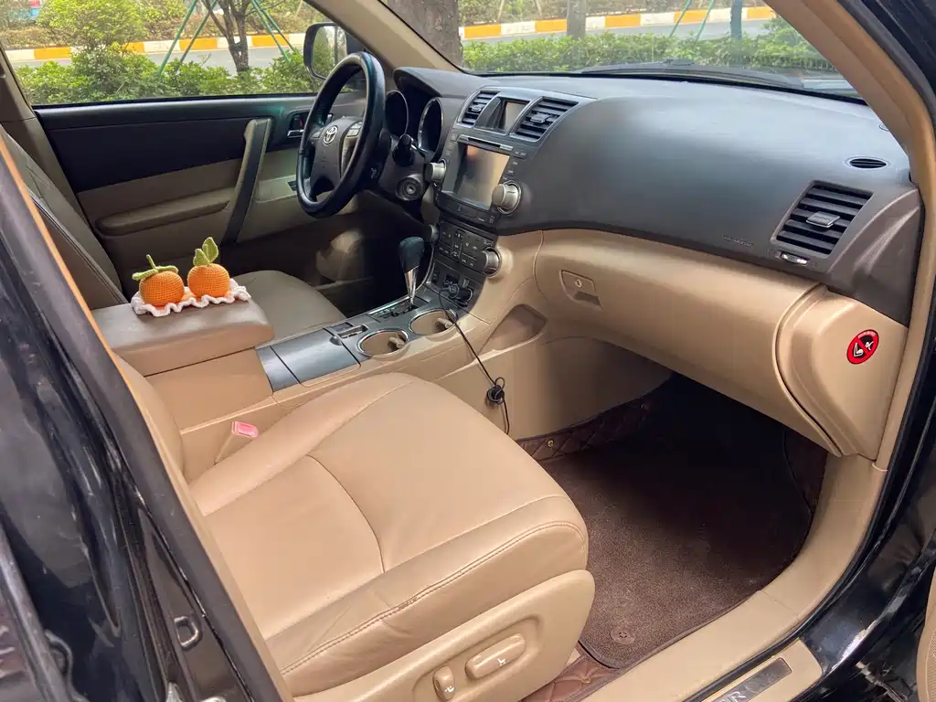 Toyota Highlander — миниатюра 6