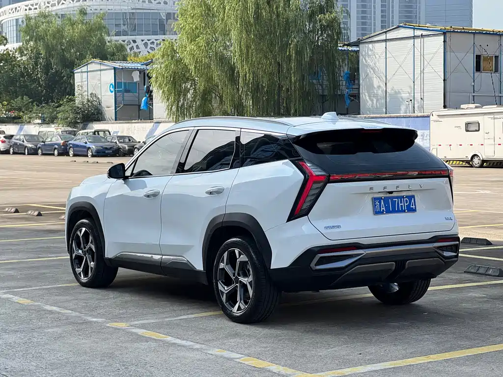 Geely Boyue L — миниатюра 4