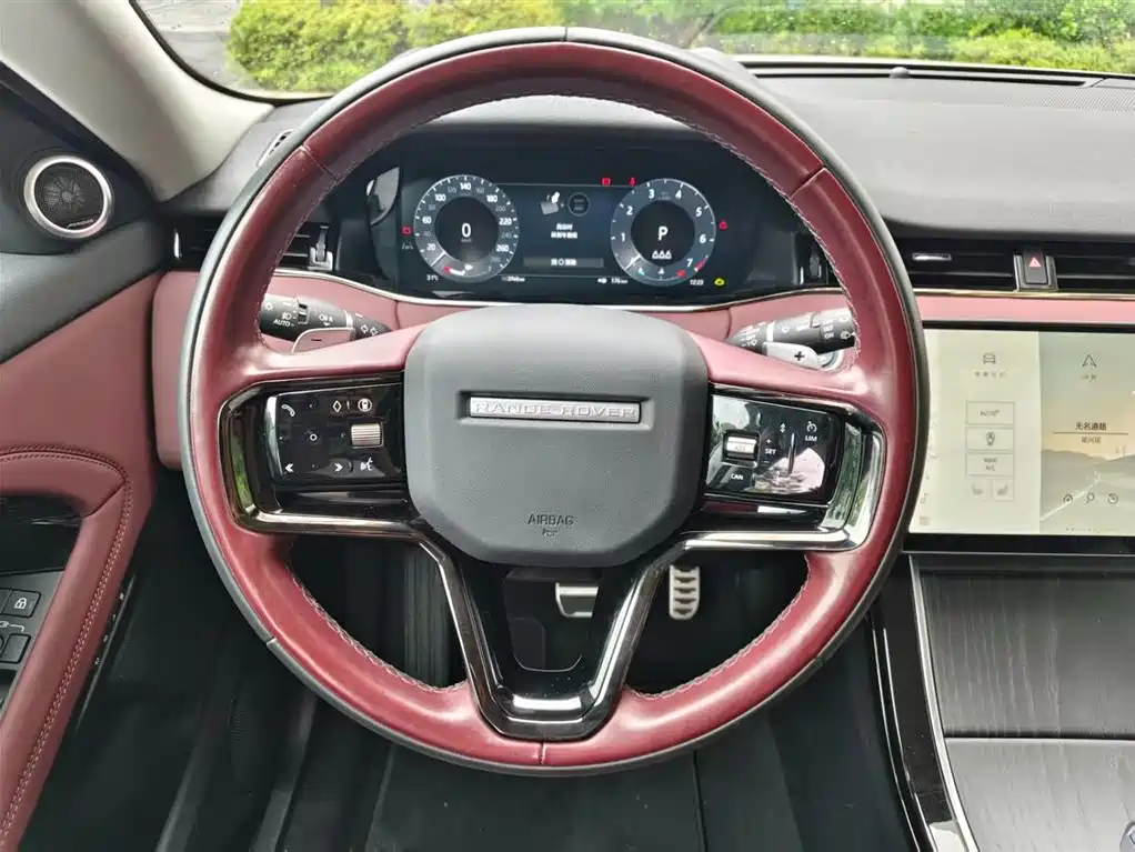 Land Rover Range Rover Evoque 2024 L SE