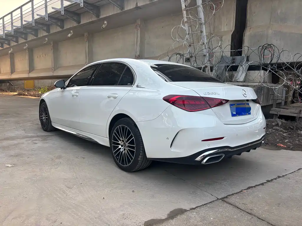 MERCEDES-BENZ C CLASS