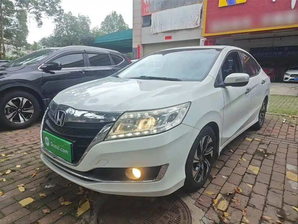 Honda Crider 2016