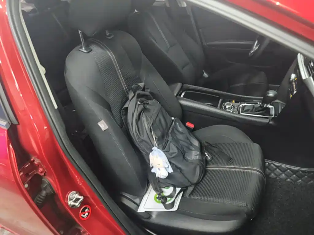 Mazda 3 Axela — миниатюра 25