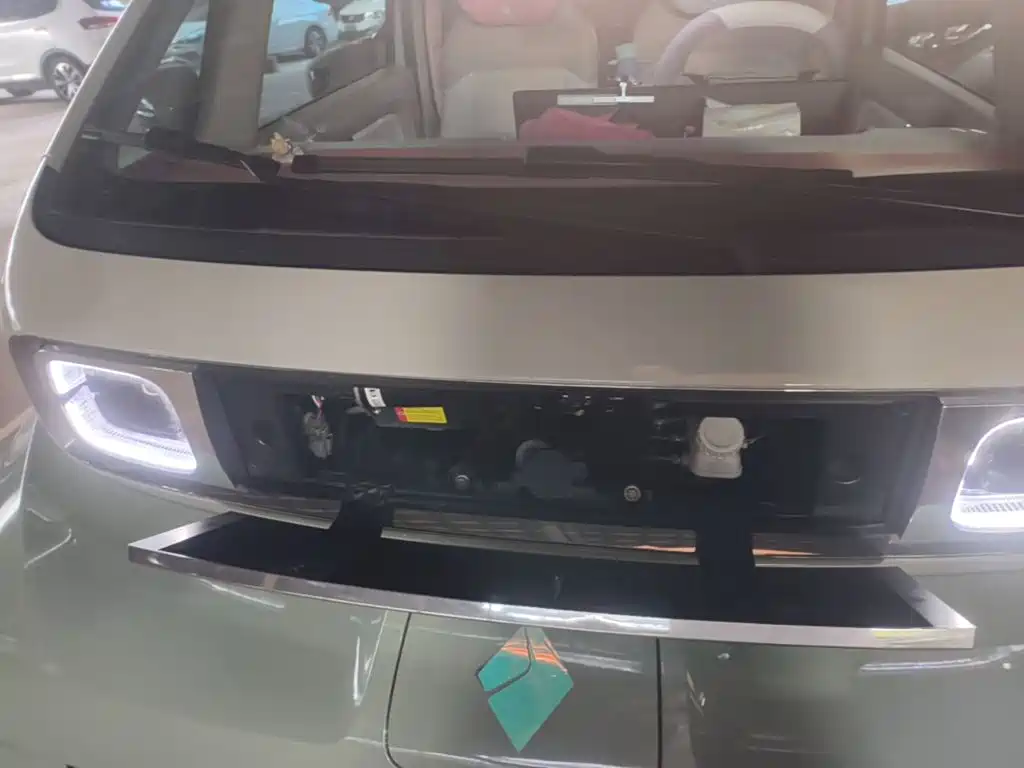 Baojun KiWi EV — миниатюра 23