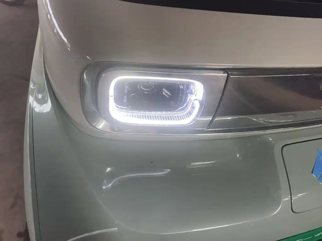 Baojun KiWi EV — миниатюра 9