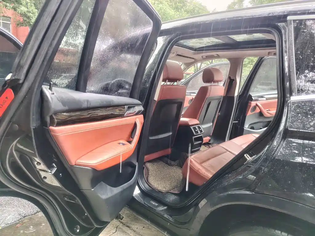 BMW X3 (Import) — миниатюра 7
