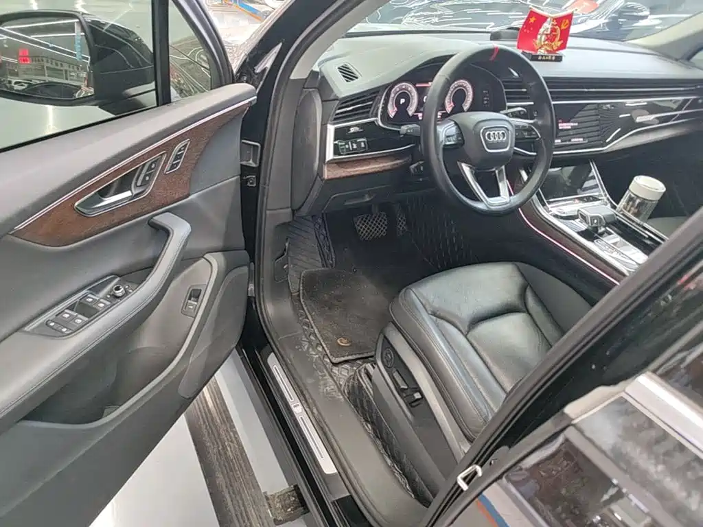 Audi Q7 — миниатюра 16