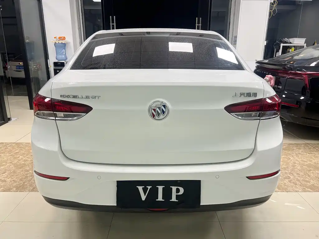 Buick Excelle — миниатюра 4