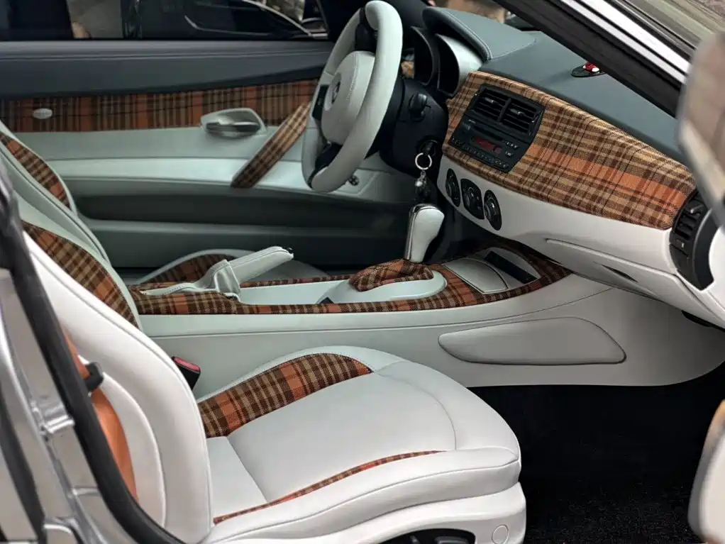 BMW Z4 — миниатюра 9