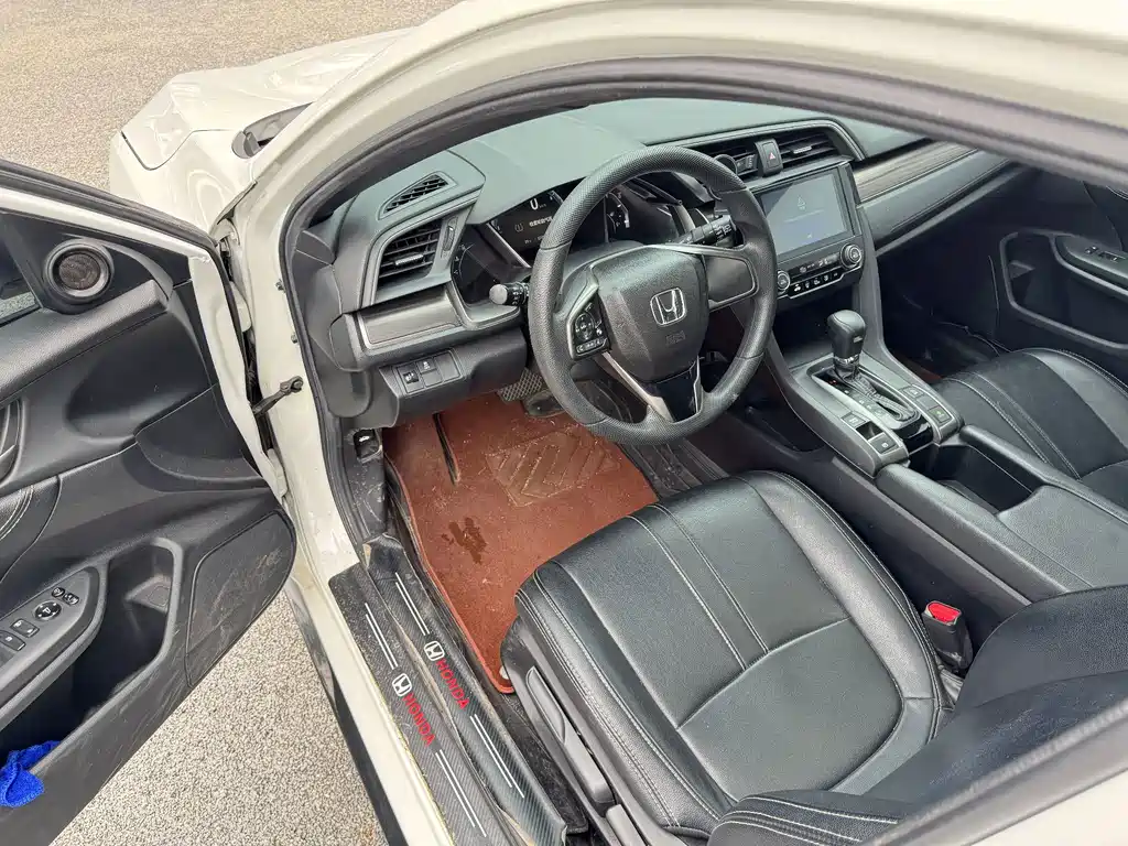 Honda Civic — миниатюра 5