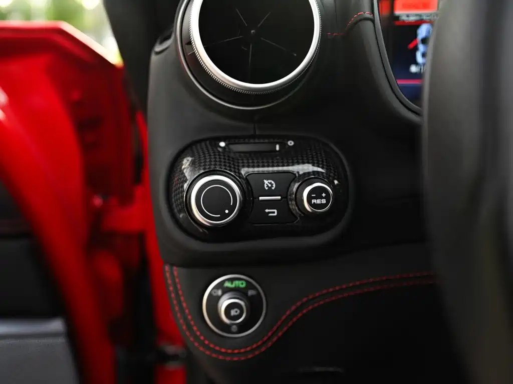 Ferrari Portofino — миниатюра 19